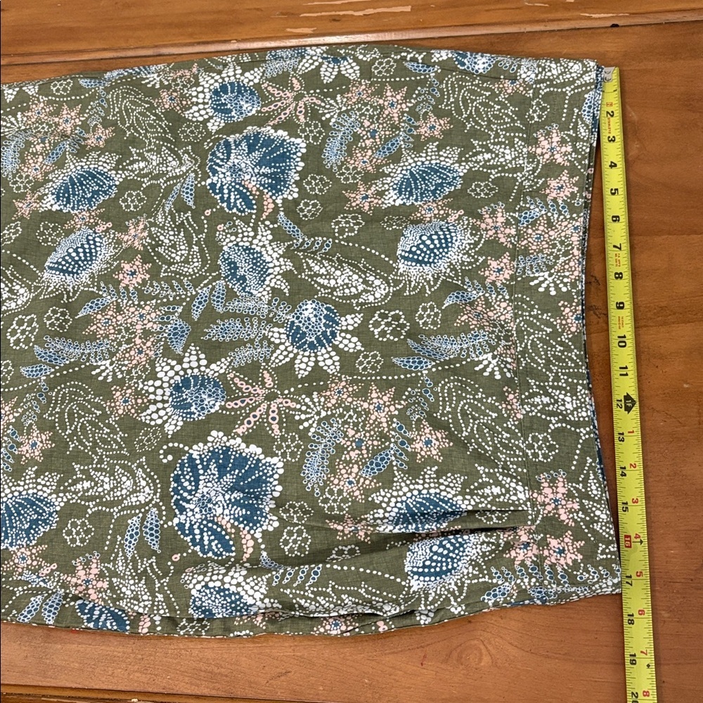 Ripskirt Hawaii Olive Floral Wrap Skirt Size Large - Picture 2 of 11